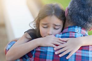 Ritrovata dopo 13 anni, Chantal Tonello era stata rapita dalla madre e portata in Ungheria, il padre: "E' bellissima, ma non ha vissuto un'infanzia serena"