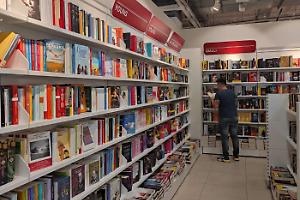 Libri usati, nuova vita grazie a Mondadori: ecco come funziona l'iniziativa eco-friendly