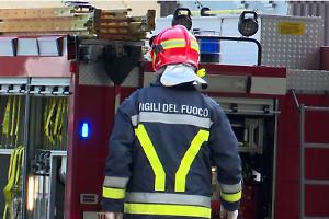 Nubifragio sul Biellese, scantinati allagati e alberi in strada