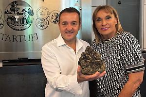 Tartufo nero da record a Montefalco: quasi 1,5 kg di eccellenza pronta a sbarcare a New York