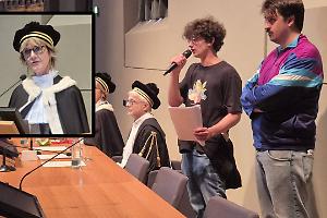 Prandi, la prima rettrice donna contestata da (pochi) studenti