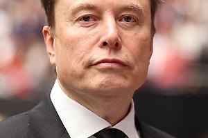 Elon Musk tocca i 500 miliardi di dollari: al giovane italiano medio servirebbero 24 milioni di anni per spenderli