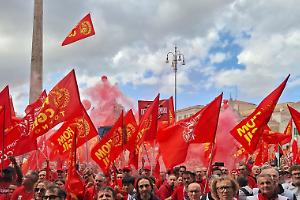 Ivrea, vandalizzata l’auto di una delegata Fiom-Cgil: indagini in corso per atto intimidatorio