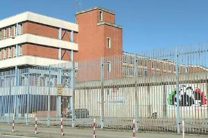 Carcere di Ivrea, a processo gli agenti: la difesa nega ogni accusa