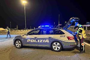 Beinasco, incidente sulla tangenziale: quattro veicoli coinvolti, traffico bloccato per ore