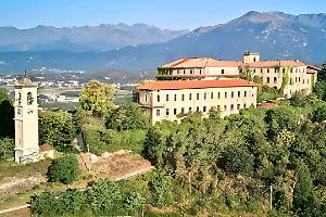 In vendita su Internet lo storico castello che fu di Costantino Nigra. Ecco quanto costa