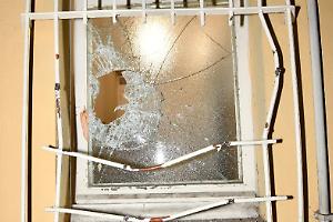 Torino, sei arresti in un’ora: la notte delle spaccate fermata dalle volanti