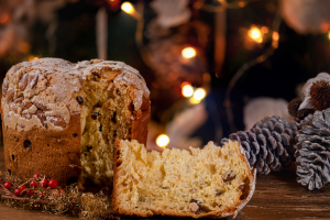 Pinerolo, “Panettone in Vetrina” festeggia 20 anni: il Teatro Sociale diventa la casa dei maestri del lievitato