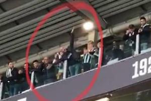 Mimano l’aereo di Superga durante il derby: quattro tifosi juventini colpiti da Daspo