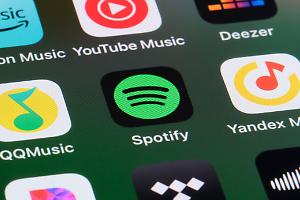 Spotify, YouTube Music e Apple: quanto ti hanno fatto pagare di più su iPhone
