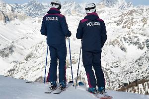 Polizia sugli sci a Domobianca e San Domenico: sette agenti per garantire sicurezza sulle piste