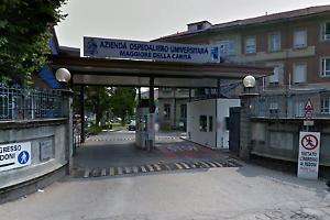 Fuga di infermieri dall’Ospedale Maggiore di Novara: sette dimissioni in venti giorni