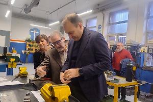 «Ogni anno formiamo oltre 50 lavoratori sanitari»: una chance per i disoccupati con corsi oss e odontoiatria