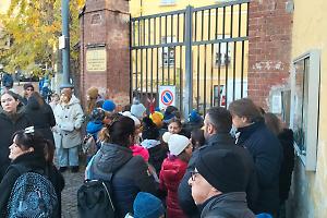 Senza bagno né mensa per giorni: invasione di topi alla Don Milani