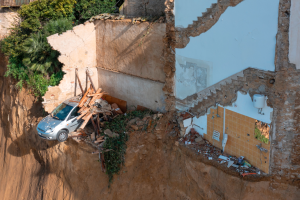 Niscemi sotto la frana: lavori urgenti del Muos ignorati dalla Regione