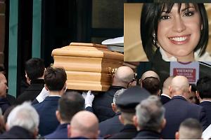 Anguillara Sabazia unita nel dolore per l’ultimo saluto a Federica Torzullo