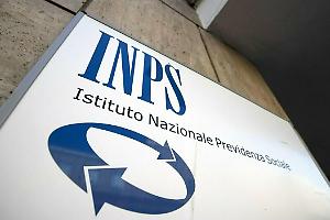 Lavorare dopo la pensione si può: ecco quando è libero e quando scattano i divieti