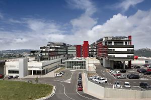 Verduno, prima bioprotesi bovina per la emodialisi: nuovo traguardo nella chirurgia vascolare