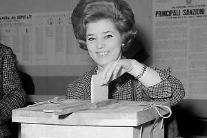 Piemonte, appello ai Comuni: più strade e piazze dedicate alle donne