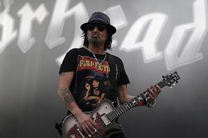 Lutto nel mondo del rock: è morto Phil Campbell, chitarrista storico dei Motörhead