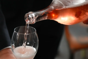 Si chiamerà “Prosecco” anche in Australia: l’accordo che fa discutere