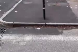 Marciapiede nuovo ma...senza scivolo: la gaffe  a Santa Rita