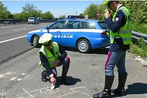 Tragedia sull'A21, era di Torino il bambino morto sulla moto guidata dal padre