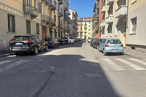 Segnaletica assente, 9 milioni pure. Le zebre in città inghiottite dal suolo