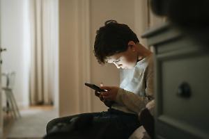 Stop ai social per gli under 14: il "modello Veneto" diventa legge nazionale