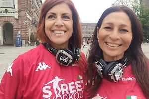 La carica dei 500 per lo sport “di strada”, cuffie e Zumba: «La palestra è la città»