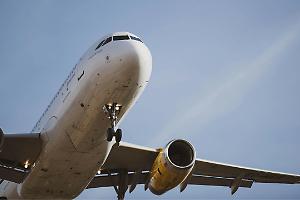 Venti di guerra sul trasporto aereo: lo scacco di Hormuz mette a terra le compagnie