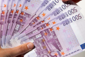 Addio alla banconota da 500 euro: la BCE la ritira definitivamente