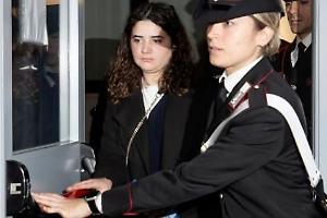 Bimbi sepolti in giardino, condannata Chiara Petrolini a 24 anni e tre mesi, assolta per uno dei due omicidi