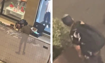 Di giorno la strada del lusso, di sera un suq (e un wc). Emergenza degrado in Via Roma