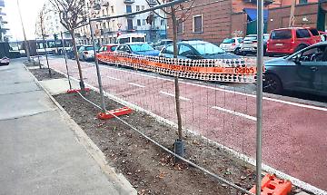 Il cantiere chiude ma gli operai scordano le transenne: &laquo;Sono l&igrave; da pi&ugrave; di un mese&raquo;