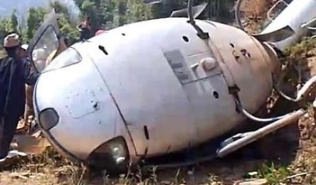 Terrore in Nepal, elicottero si schianta durante l&rsquo;atterraggio nel distretto di Khotang