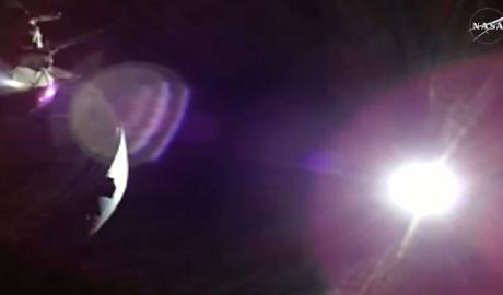 Artemis II, gli astronauti osservano l'eclissi solare totale