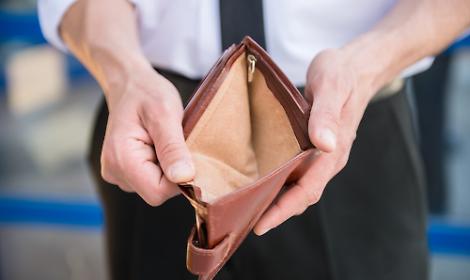 portafogli vuoto povertà