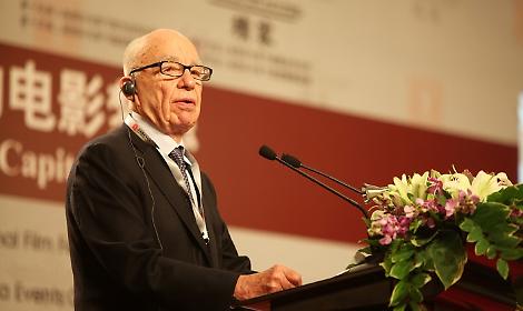 Murdoch urges China to open up its film market