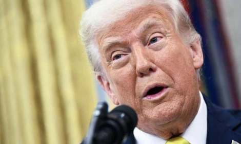 Trump dichiara guerra alle Barbie: dazi al 100%, ma salva le auto di lusso britanniche