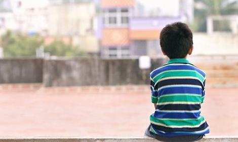 Scappa con i figli gemelli nelle Filippine, mamma condannata a 4 anni di carcere