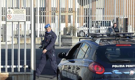 &ldquo;Qui non c&rsquo;&egrave; nulla da festeggiare&rdquo;: esplode il caso Penitenziaria