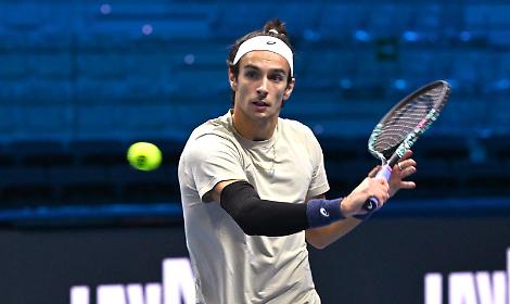Nitto Atp Finals, la strana vigilia di Lorenzo Musetti in campo con...Achille Lauro (VIDEO)