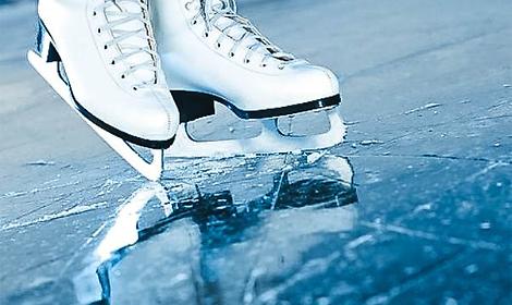 Ice Teen Party al parco Le Serre, una serata sul ghiaccio per i pi&ugrave; giovani