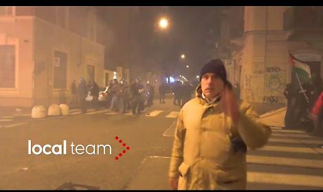 &laquo;La violenza non &egrave; solo degli estremisti&raquo;, Polizia: &laquo;Noi aggrediti da gente comune&raquo;