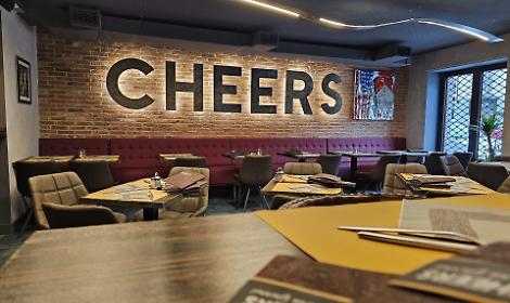 Cheers Birreria Gourmet, dove l&rsquo;hamburger diventa protagonista