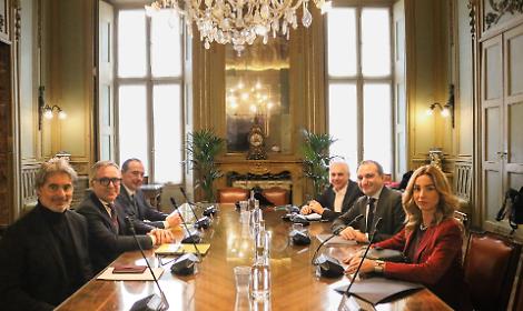 Iren guarda al futuro: confronto a Torino tra sindaci e management sul nuovo piano industriale