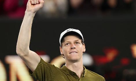 Jannik Sinner torna in campo al Qatar Open, al primo turno trover&agrave; il ceco Tomas Machac