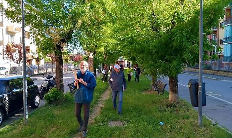 Il viale ora cambier&agrave; volto, intervento sull&rsquo;area verde