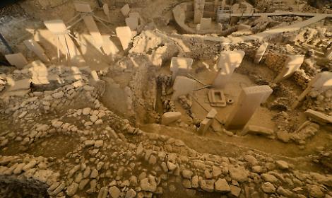 San Carlo, i reperti risalenti al Paleolitico e ritrovati per caso diventano museo: ecco la curiosa storia